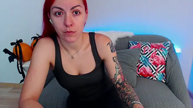 Snapshot of Arri_elle chatting on October 2025 12:05:02 AM Arri elle online show from October 2025 12:05:02 AM