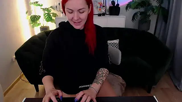 Snapshot of Arri_elle chatting on November 2025 12:43:02 AM Arri elle online show from November 2025 12:43:02 AM