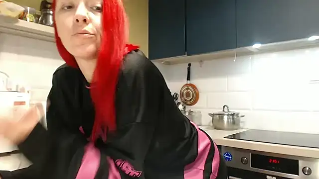 Snapshot of Arri_elle chatting on December 2025 12:08:01 AM Arri elle online show from December 2025 12:08:01 AM