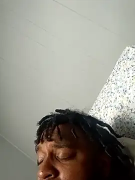 Snapshot of Longthickdick33 chatting on November 2025 08:36:02 AM Longthickdick33 online show from November 2025 08:36:02 AM