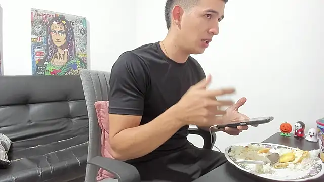 Mike3Xxx online show from November 2025 02:44:01 AM