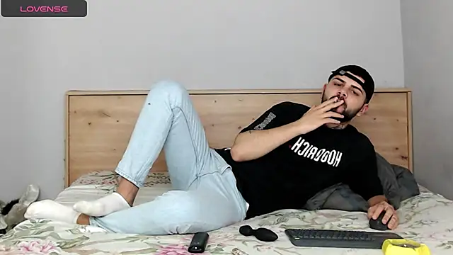 Killian Vane online show from October 2025 05:32:01 PM