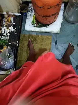 Snapshot of hotboy43339 chatting on October 2025 04:09:01 AM hotboy43339 online show from October 2025 04:09:01 AM