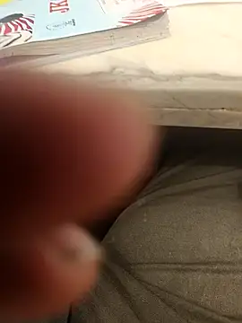 Snapshot of hotboy43339 chatting on December 2025 09:13:02 AM hotboy43339 online show from December 2025 09:13:02 AM