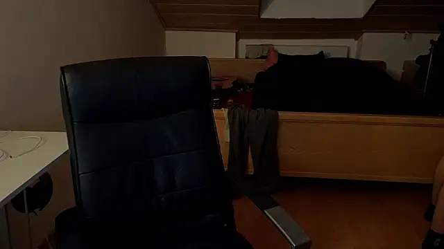 Bez3ybik online show from February 2026 11:25:02 PM