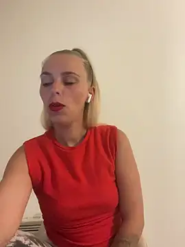 BrumeLove online show from July 2026 08:33:01 PM