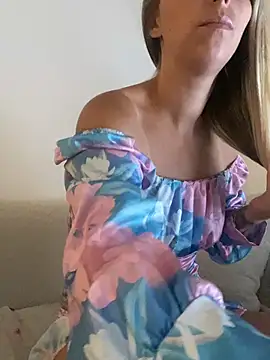 BrumeLove online show from July 2026 11:47:01 AM