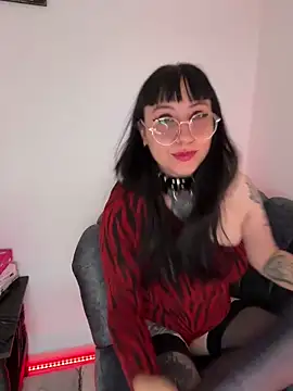 Ravenna666  online show from March 2026 11:04:02 PM