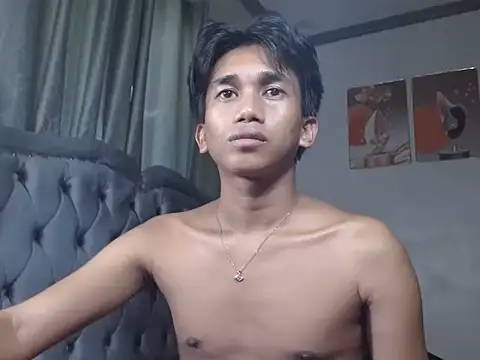 charlie0728 online show from September 2025 05:40:01 AM