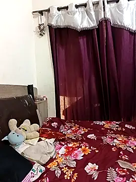 MEERAcle online show from February 2026 07:45:01 AM