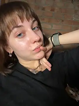 Only April online show from December 2025 08:51:01 PM