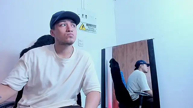 juanmechanic  online show from September 2025 07:28:01 PM