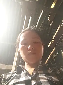 ChaoPm77 online show from October 2025 06:11:02 AM