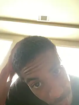 Snapshot of huhgtr chatting on November 2025 07:32:02 PM huhgtr online show from November 2025 07:32:02 PM