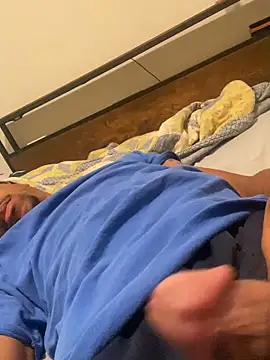 Snapshot of huhgtr chatting on December 2025 04:23:02 PM huhgtr online show from December 2025 04:23:02 PM