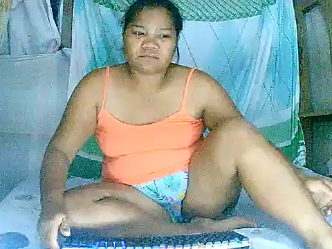 hotmom carcar online show from April 2026 01:14:01 PM