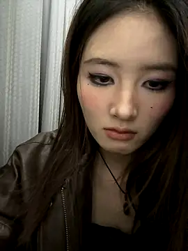 Moonlight-23 online show from November 2025 02:49:02 PM