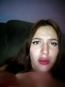 Snapshot of AriNights chatting on September 2025 12:36:01 AM AriNights online show from September 2025 12:36:01 AM