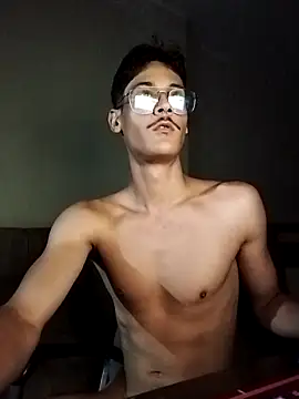 Snapshot of Mago666_ chatting on September 2025 03:05:01 AM Mago666 online show from September 2025 03:05:01 AM