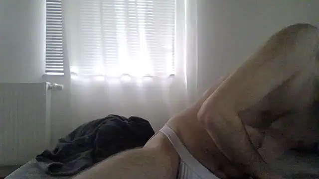 XLBarehengst online show from February 2026 08:00:02 AM