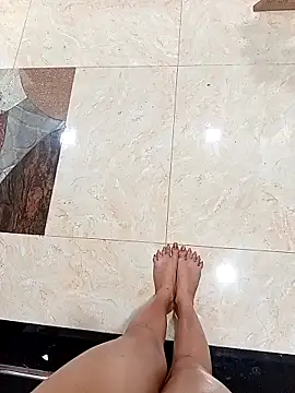 Snapshot of blueeyegirl22 chatting on November 2025 09:18:01 PM blueeyegirl22 online show from November 2025 09:18:01 PM