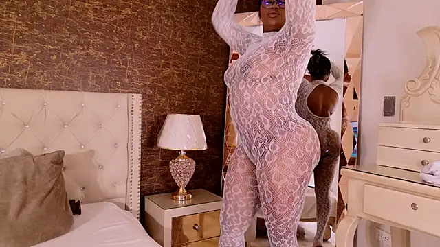 Snapshot of kaylie_mitchel chatting on November 2025 11:05:01 PM kaylie mitchel online show from November 2025 11:05:01 PM