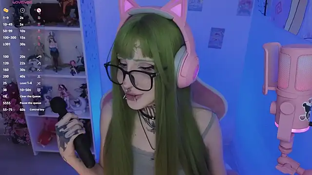 Nana stolass online show from May 2026 05:29:01 PM