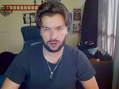 cortelioni massimo  online show from October 2025 09:38:02 PM