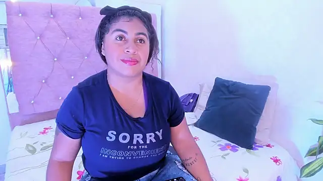 AndreaSweet2 online show from December 2025 07:52:01 PM