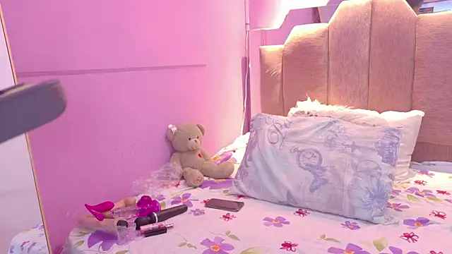 AndreaSweet2 online show from May 2026 08:26:02 PM