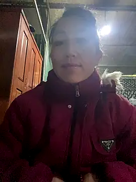 Huong-Ly online show from January 2026 01:41:01 AM