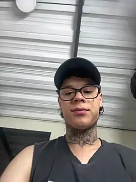 Snapshot of jordan_422 chatting on February 2026 02:37:02 PM jordan 422 online show from February 2026 02:37:02 PM