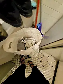 Stingles online show from April 2026 09:57:02 PM