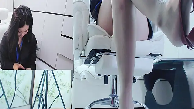 Eileen-L online show from December 2025 03:47:02 AM