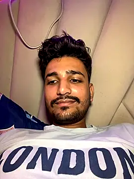 Snapshot of the_Shinchan@xh chatting on September 2025 02:04:02 AM the Shinchanxh online show from September 2025 02:04:02 AM