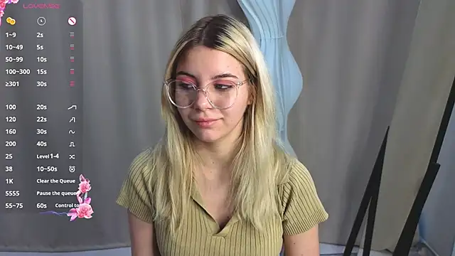 BlissBoardley online show from October 2025 06:03:02 AM