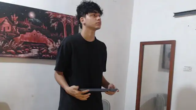 Snapshot of alice_julls chatting on November 2025 07:24:02 PM alice julls online show from November 2025 07:24:02 PM