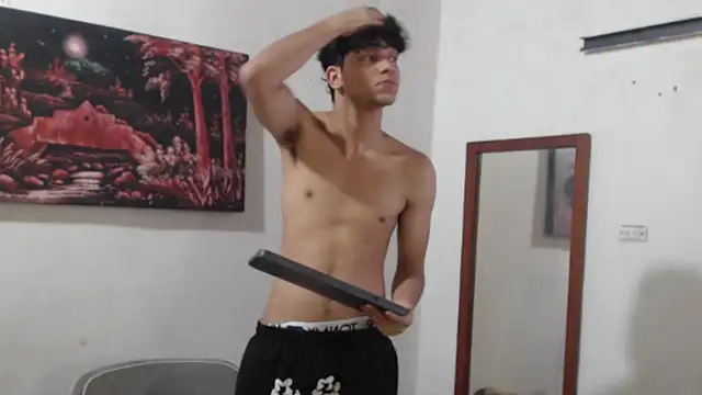 Snapshot of alice_julls chatting on November 2025 08:41:01 PM alice julls online show from November 2025 08:41:01 PM