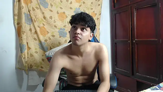 alice julls online show from July 2026 05:23:02 AM