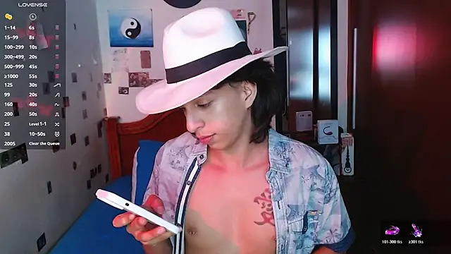 DannyPhantom555 online show from November 2025 09:03:02 PM