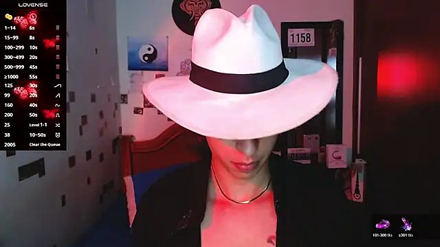 Snapshot of DannyPhantom555 chatting on December 2025 09:34:02 PM DannyPhantom555 online show from December 2025 09:34:02 PM