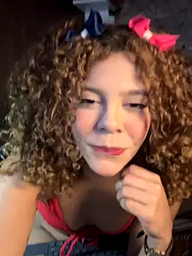 hannachris- online show from December 2025 12:04:01 AM