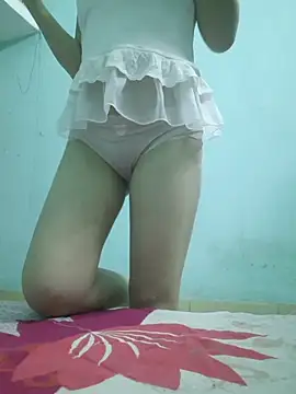 Snapshot of Emi_Fujin chatting on November 2025 08:35:01 AM Emi Fujin online show from November 2025 08:35:01 AM