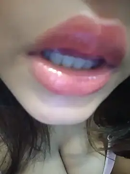 Snapshot of Hott_Muskan chatting on June 2026 06:40:02 PM Hott Muskan online show from June 2026 06:40:02 PM