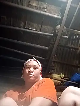 Snapshot of Love-Mama33 chatting on September 2025 01:34:02 PM Love-Mama33 online show from September 2025 01:34:02 PM