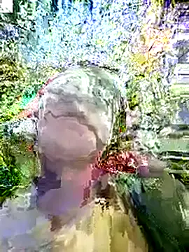 Snapshot of Love-Mama33 chatting on October 2025 08:33:01 AM Love-Mama33 online show from October 2025 08:33:01 AM