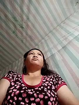 Love-Mama33 online show from November 2025 10:37:01 PM