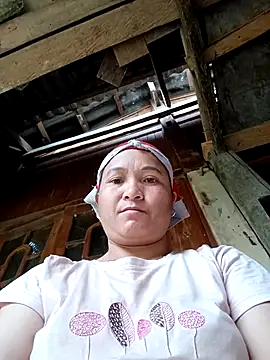 Love-Mama33 online show from November 2025 04:07:01 AM