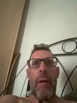 Snapshot of gigolobcn chatting on September 2025 05:23:01 PM gigolobcn online show from September 2025 05:23:01 PM