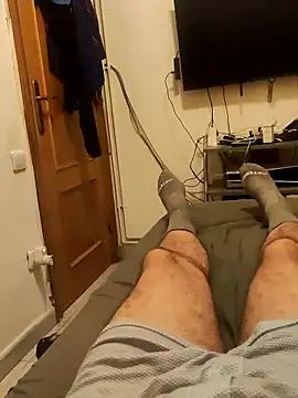 Snapshot of gigolobcn chatting on September 2025 04:23:02 AM gigolobcn online show from September 2025 04:23:02 AM